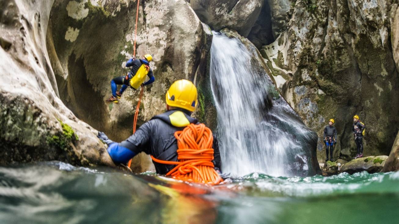 canoying geres