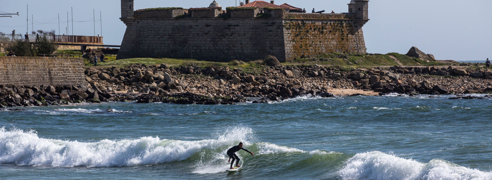 surf-matosinhos-castelo-do-queijo